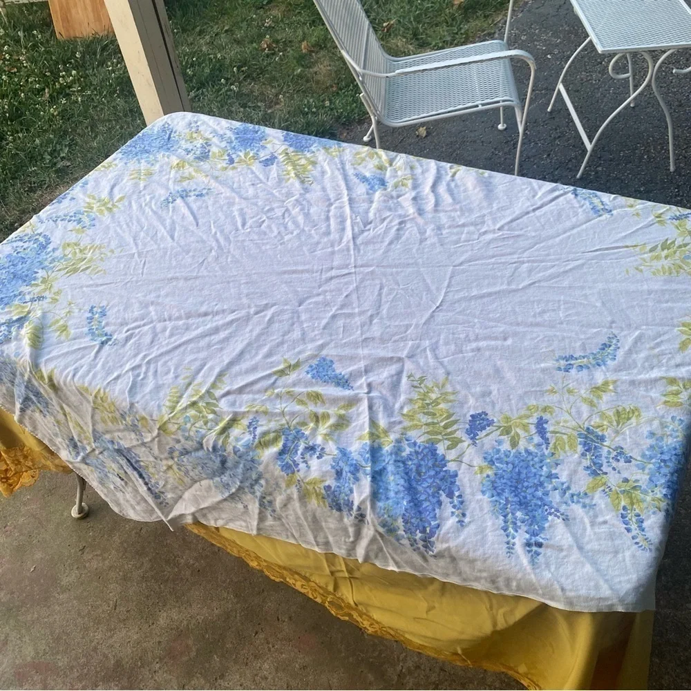 Vintage Mustard Yellow Lace Edge Tablecloth Table Linen